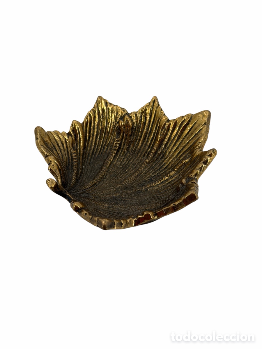 Antig&uuml;edades: Bandeja de Hoja de Lat&oacute;n Dorado