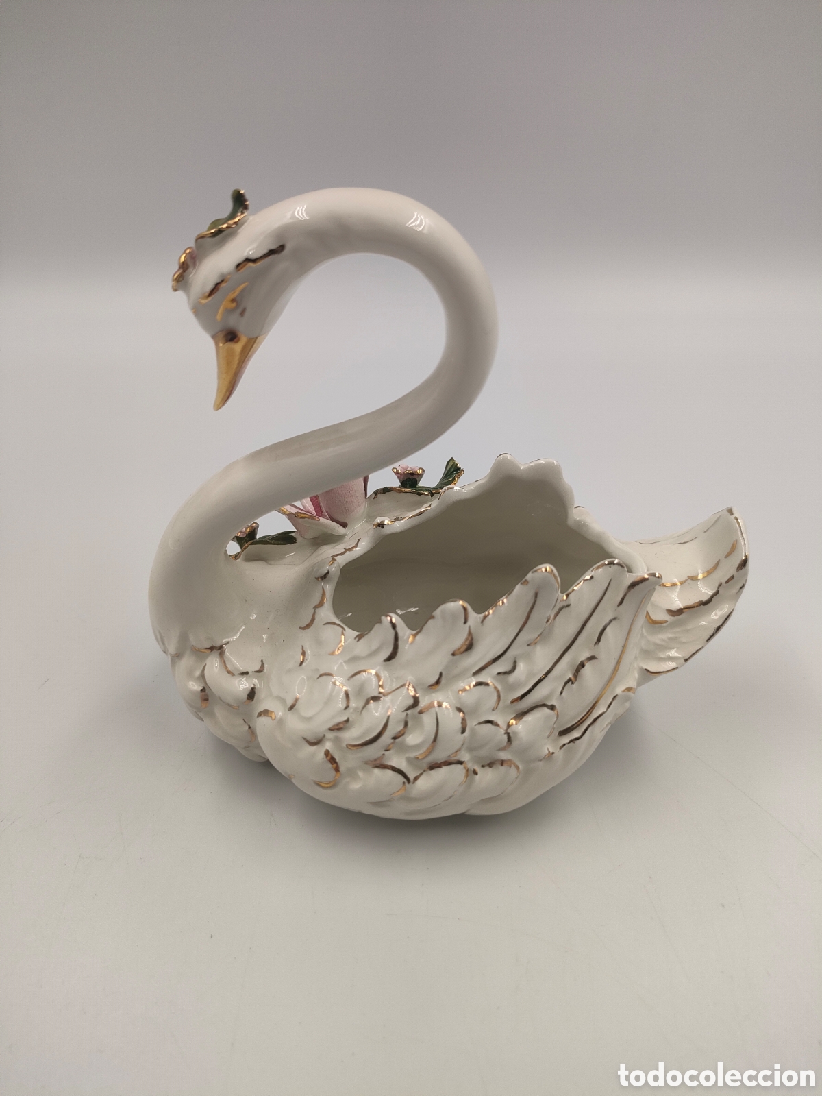 Antig&uuml;edades: Figura Cisne Capodimonte Porcelana Dorada