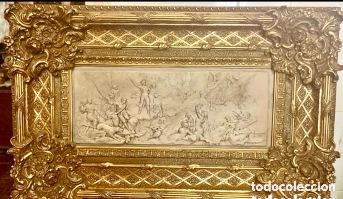 Antig&uuml;edades: Alto relieve del escultor Franc&eacute;s , George Bonnie con marco de madera tallada 90 x 60 cm ,
