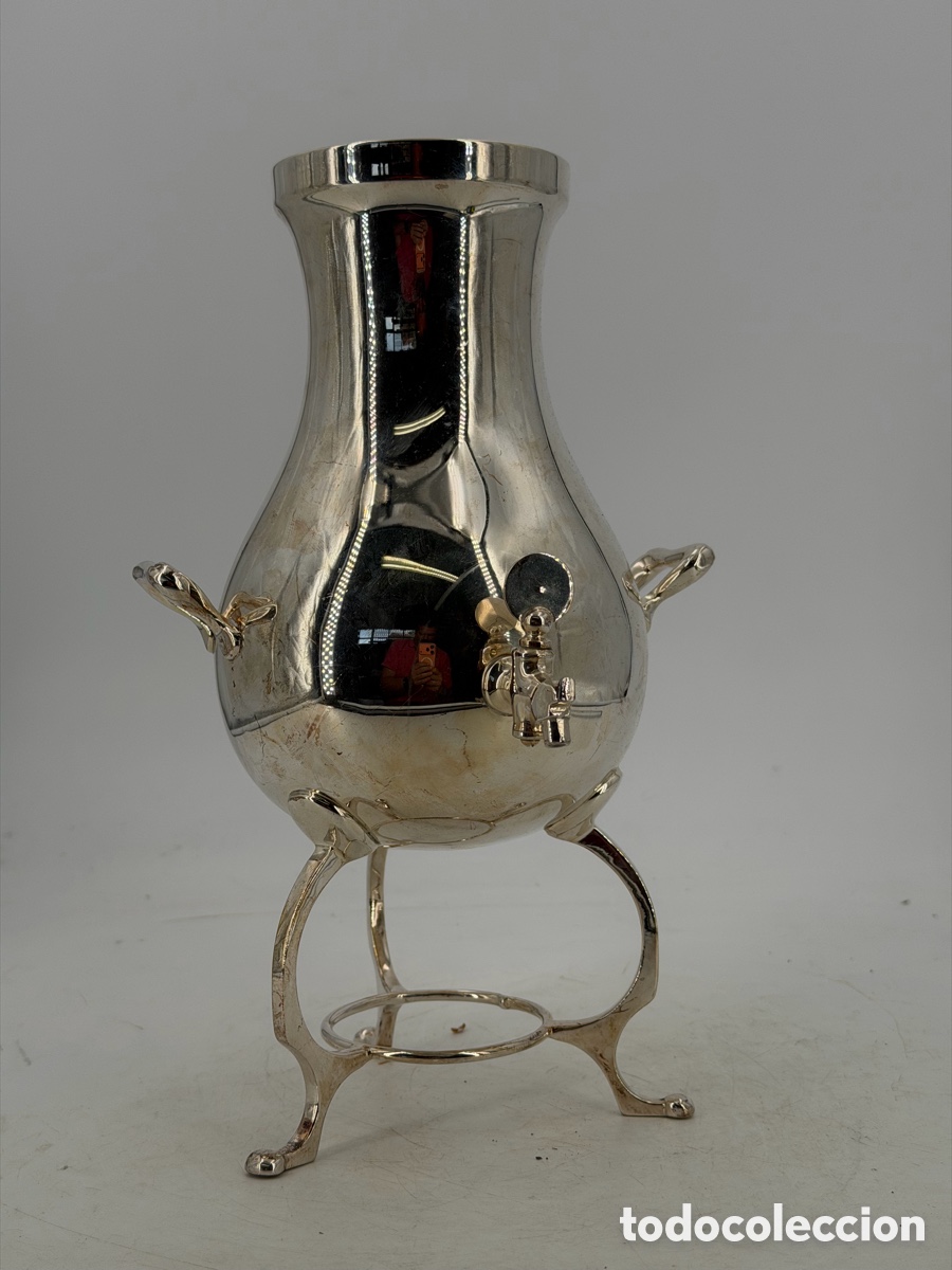 Antig&uuml;edades: Antiguo Recipiente con Grifo Plateado - Foto 3