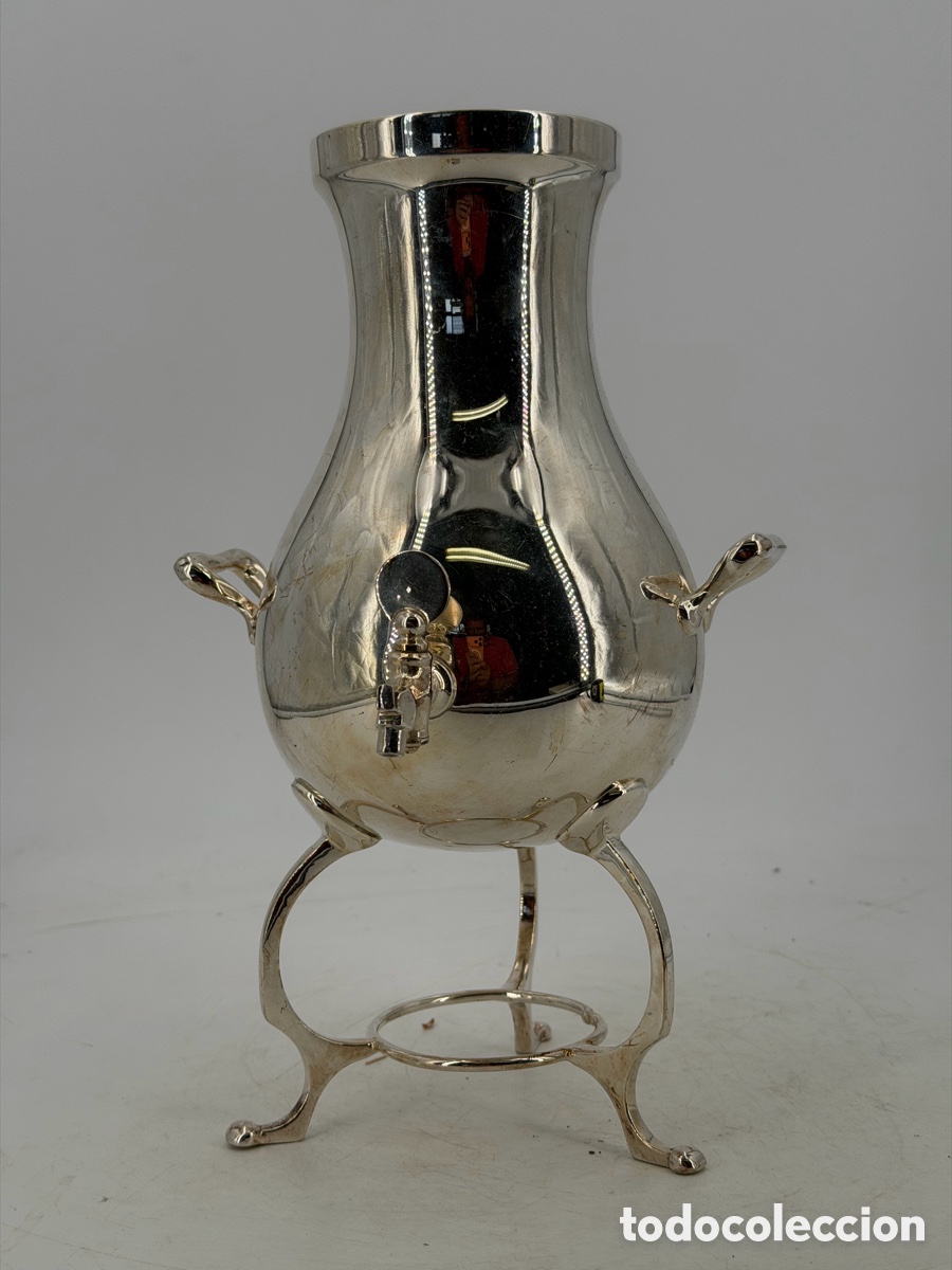 Antig&uuml;edades: Antiguo Recipiente con Grifo Plateado - Foto 4