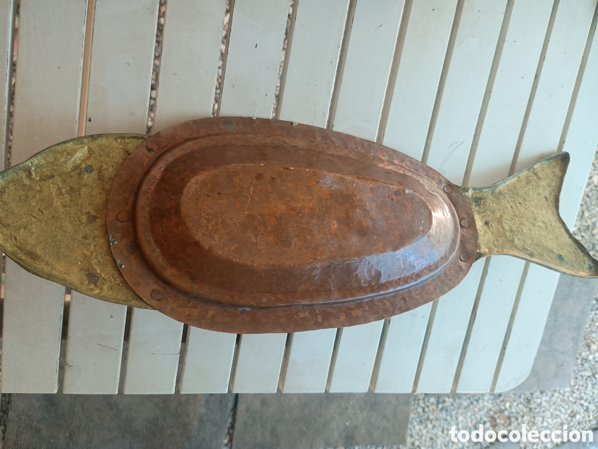 Antig&uuml;edades: Bandeja bronce y cobre pescado - Foto 7