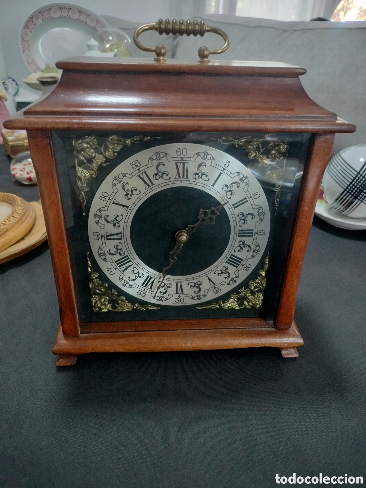 Antig&uuml;edades: Reloj sobre mesa aleman. Marca W.Haid.