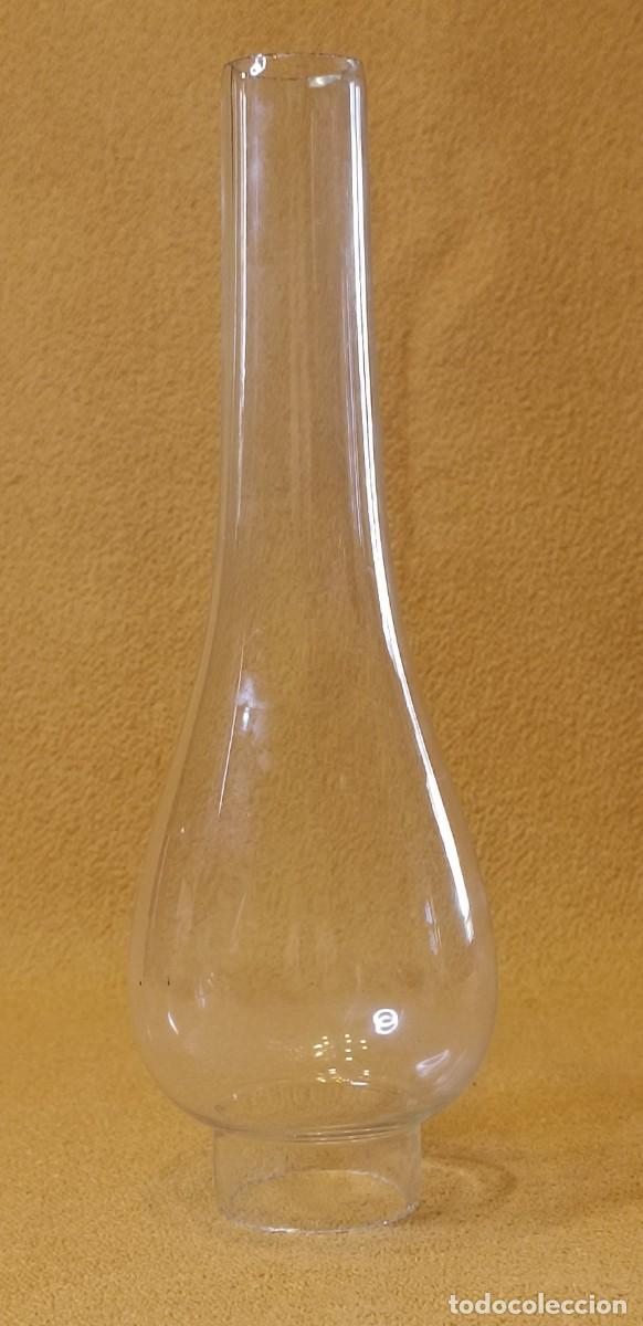 Antig&uuml;edades: Chimenea de Cristal para Quinqu&eacute; - 22,5 cm (Base 4 cm)