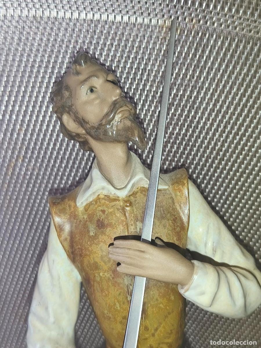 Antiques: Don Quijote- Figura de Lladr&oacute;