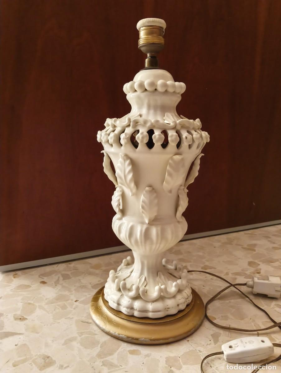 Antig&uuml;edades: ANTIGUA BONITA LAMPARA LUMINARIA DE SOBREMESA - CERAMICA DE MANISES ESMALTADA / VIDRIADA - CALADA