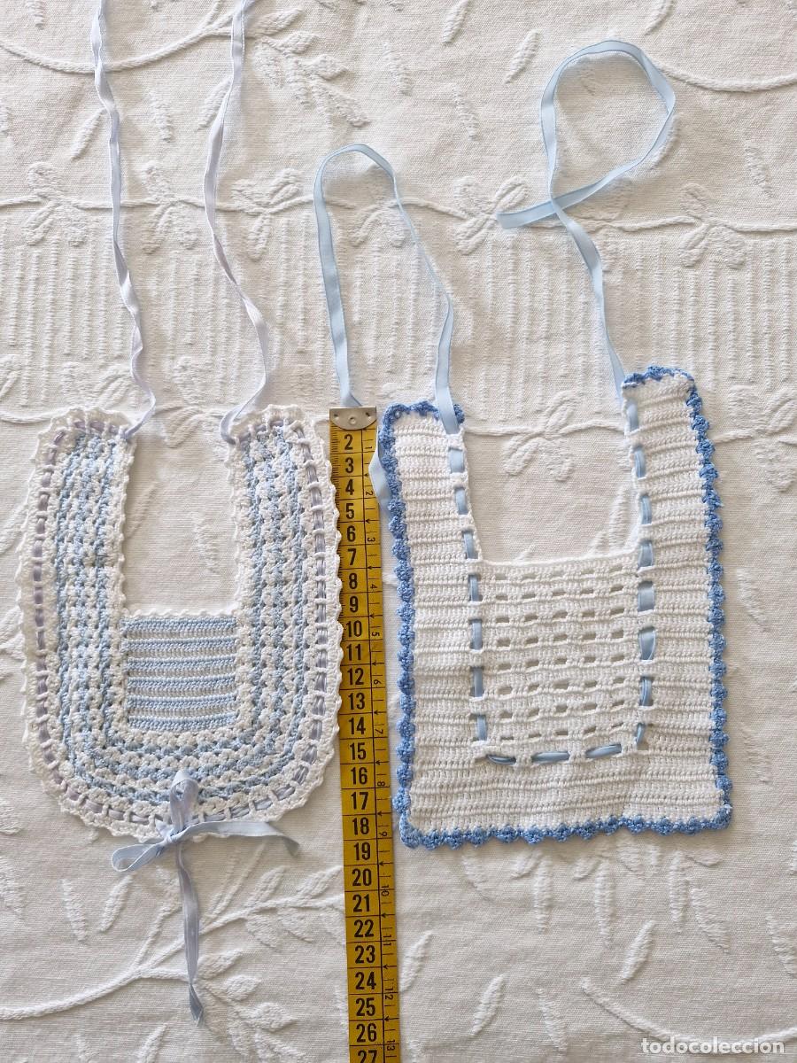 Antig&uuml;edades: DOS BABEROS EN CROCHET ARTESANALES - Foto 5