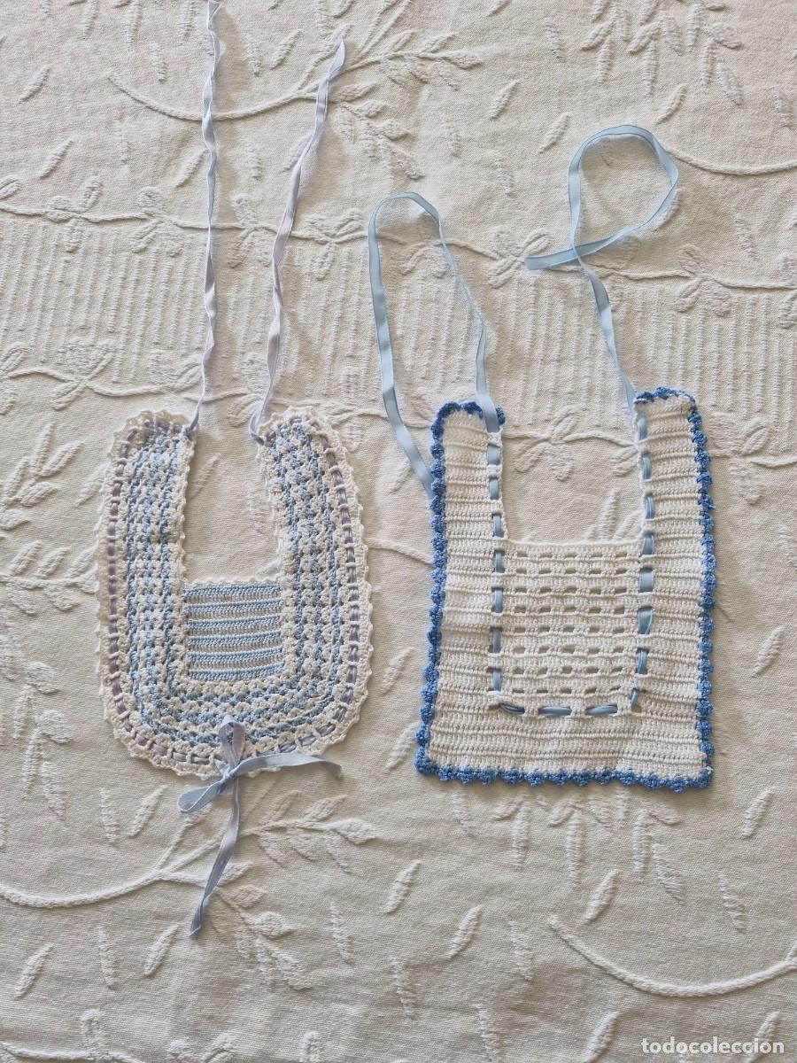 Antig&uuml;edades: DOS BABEROS EN CROCHET ARTESANALES