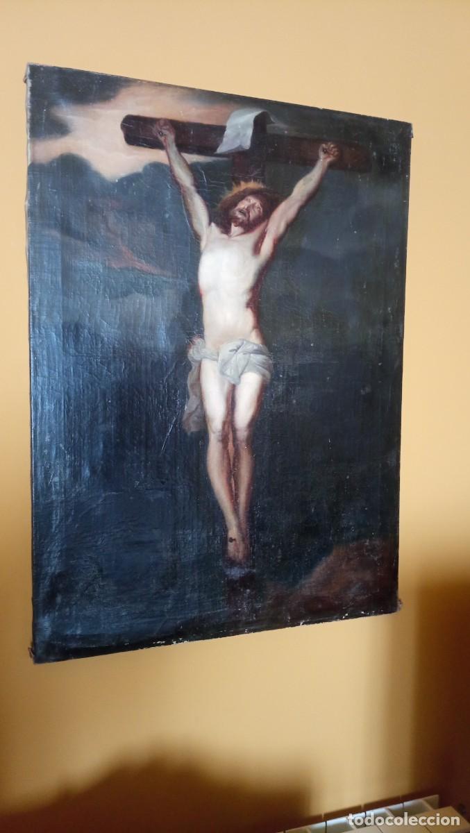 Antig&uuml;edades: Lienzo al &oacute;leo Cristo Crucificado