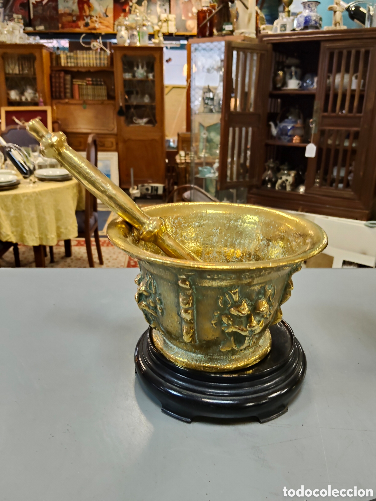 Antig&uuml;edades: Impresionante mortero de bronce