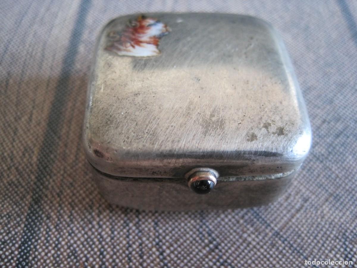 Antig&uuml;edades: Pastillero antiguo de plata