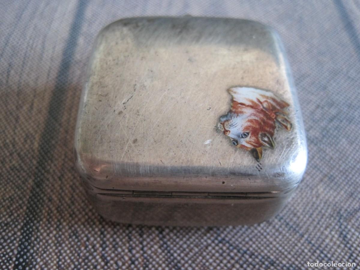 Antig&uuml;edades: Pastillero antiguo de plata - Foto 4