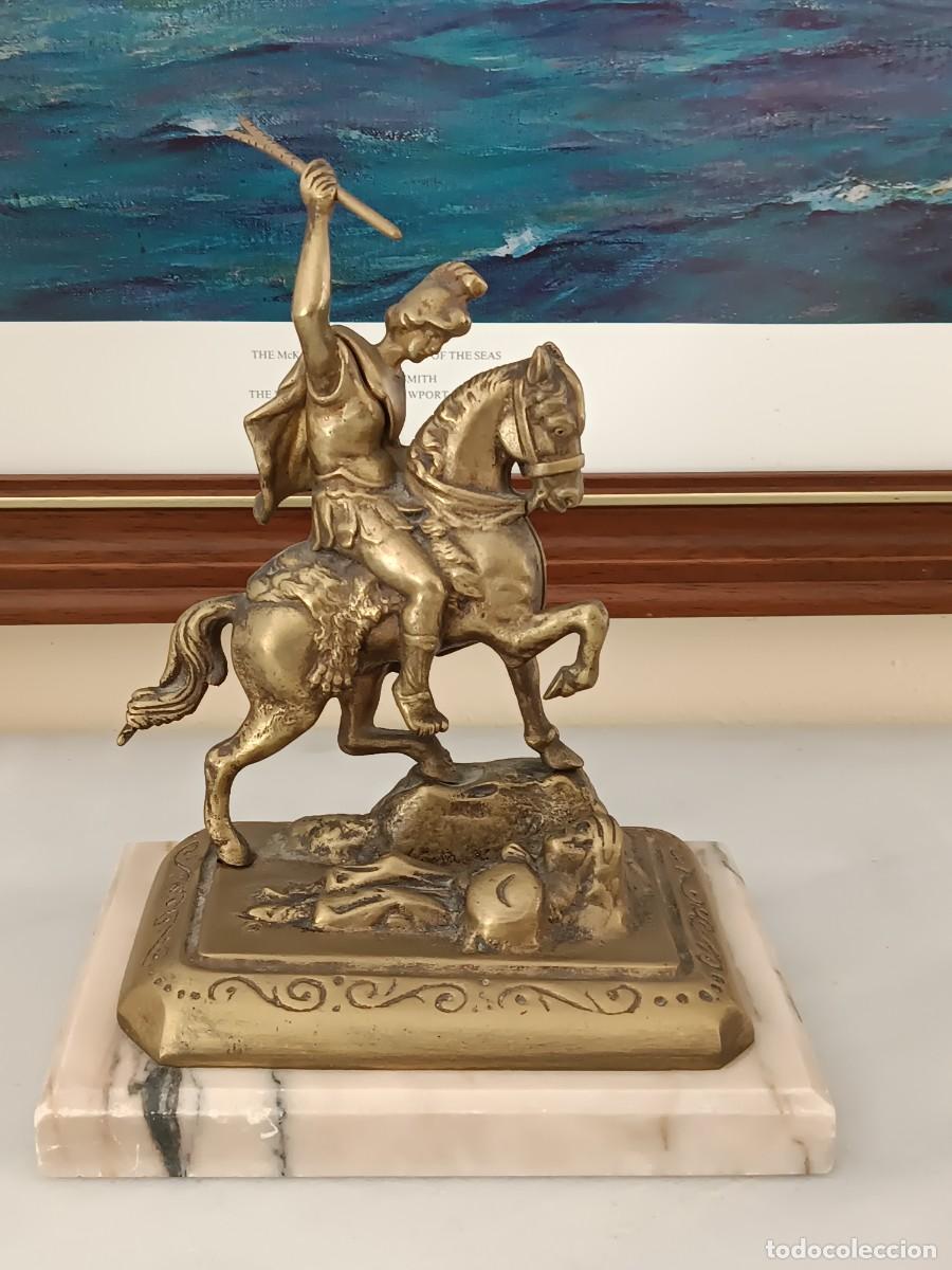 Antiquit&auml;ten: Espectacular figura de San Jorge en bronce con base de marmol.