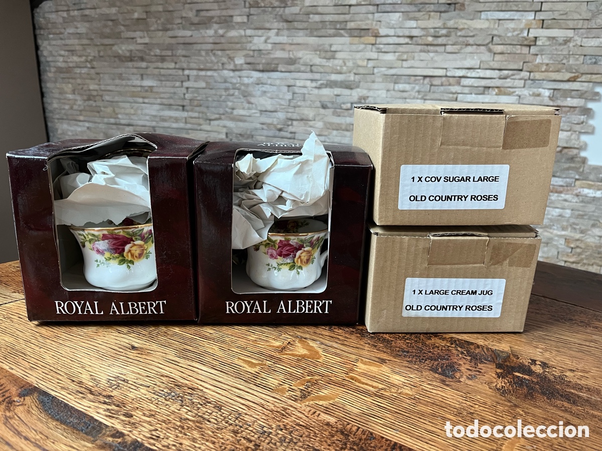 Antiques: Juego t&eacute; Royal Albert &ldquo;Old Country Roses&rdquo; &ndash; 2 tazas con platillo + jarra leche + azucarero