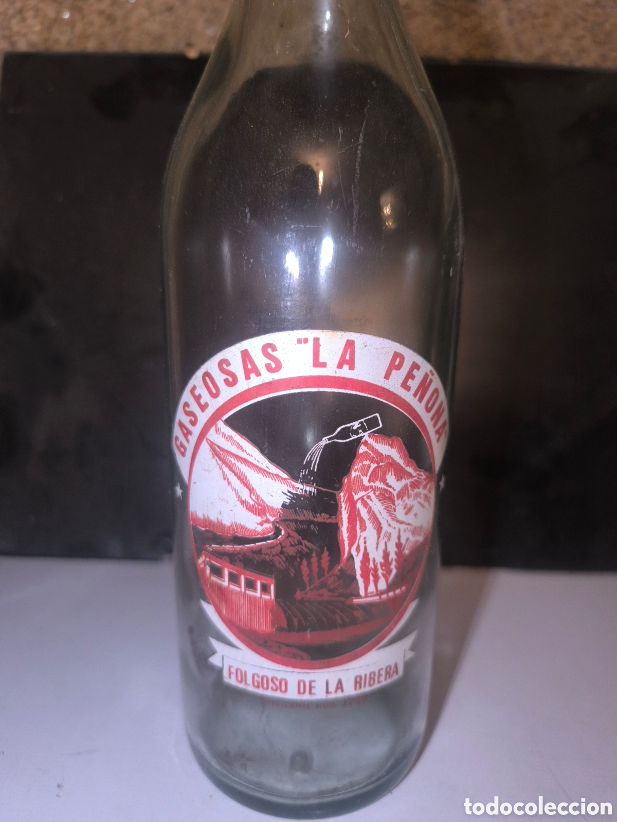 Antig&uuml;edades: Botella antigua de gaseosa
