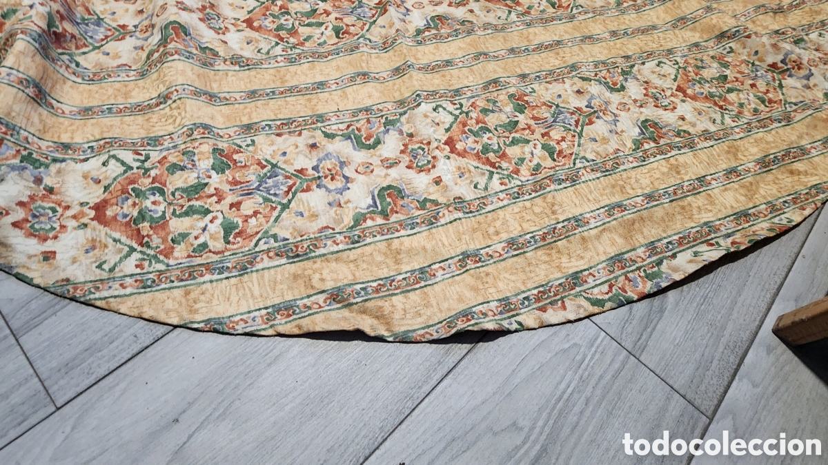 Antig&uuml;edades: Gran Fald&oacute;n / Mantel Circular 2,20m de Terciopelo Labrado Jacquard - Estilo Veneciano / Oriental (Al