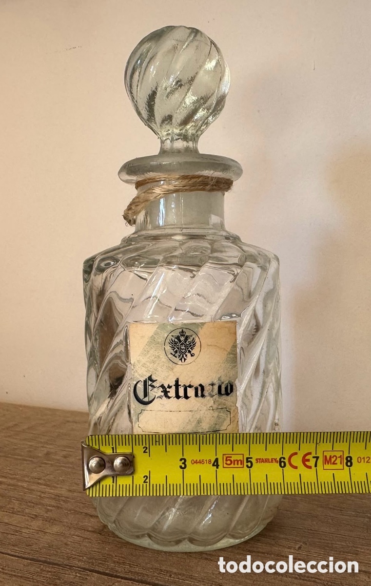 Antig&uuml;edades: Botella vac&iacute;a perfume vintage - Foto 3