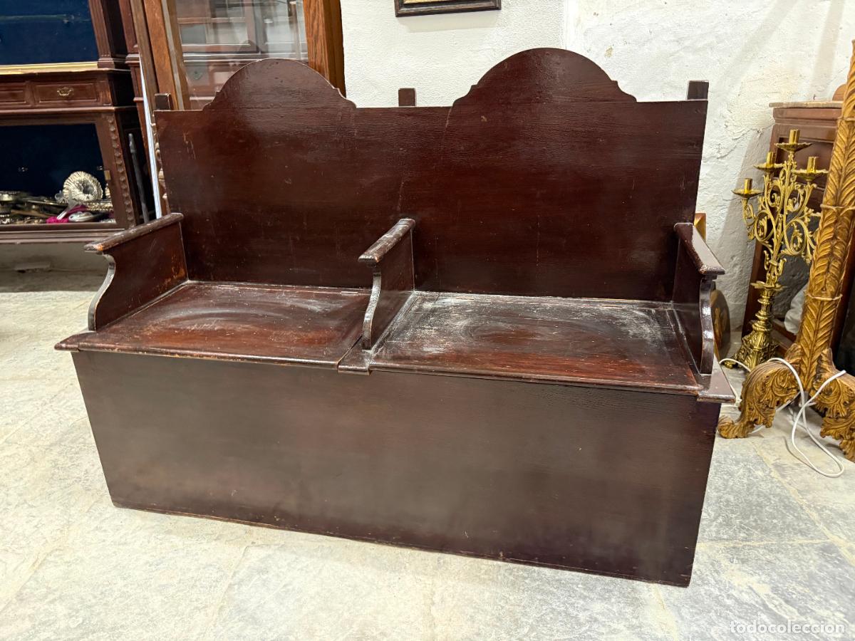 Antig&uuml;edades: ANTIGUO BANCO DE IGLESIA CON DOS ASIENTOS Y ALMACENAJE EN SU INTERIOR - RELIGIOSO