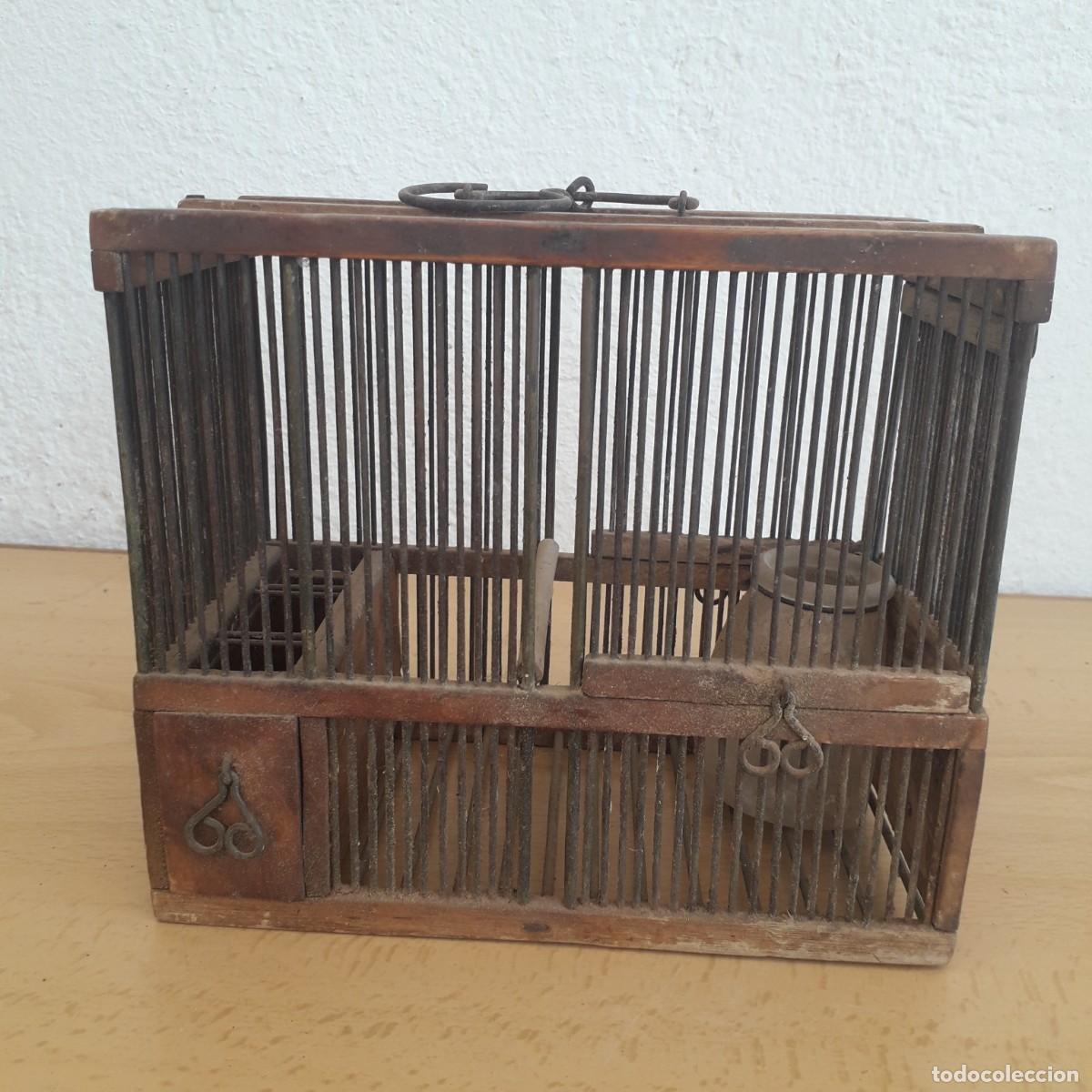 Antig&uuml;edades: JAULA ANTIGUA DE MADERA ARTESANAL J2