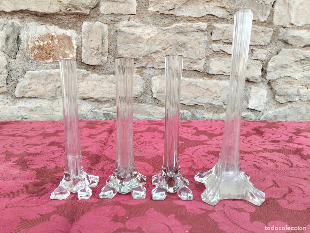 Antiquit&auml;ten: 4 Jarrones floreros de cristal soplado a mano alargados para capilla o hornacina de los a&ntilde;os 40-50