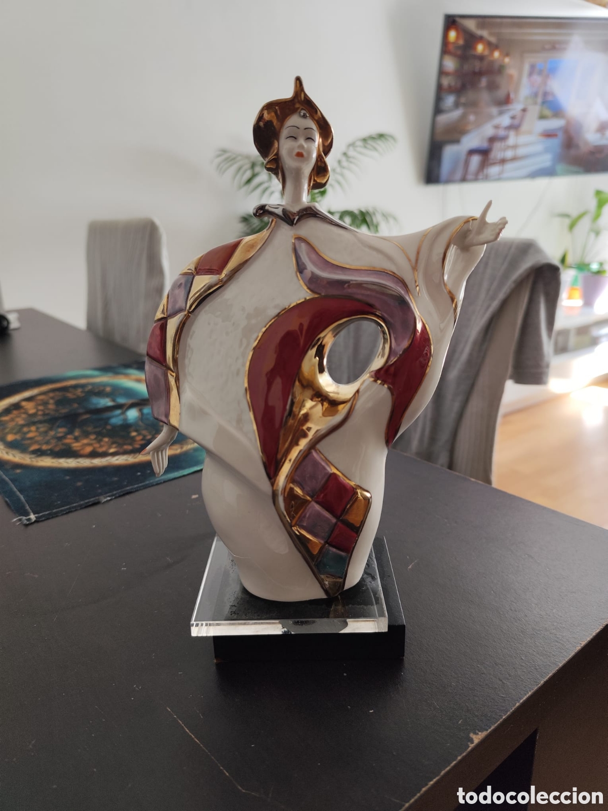 Antig&uuml;edades: Preciosa Figura de Porcelana GALOS - Estilo Art D&eacute;co - Decorada en Oro de Ley - A&ntilde;os 80/90