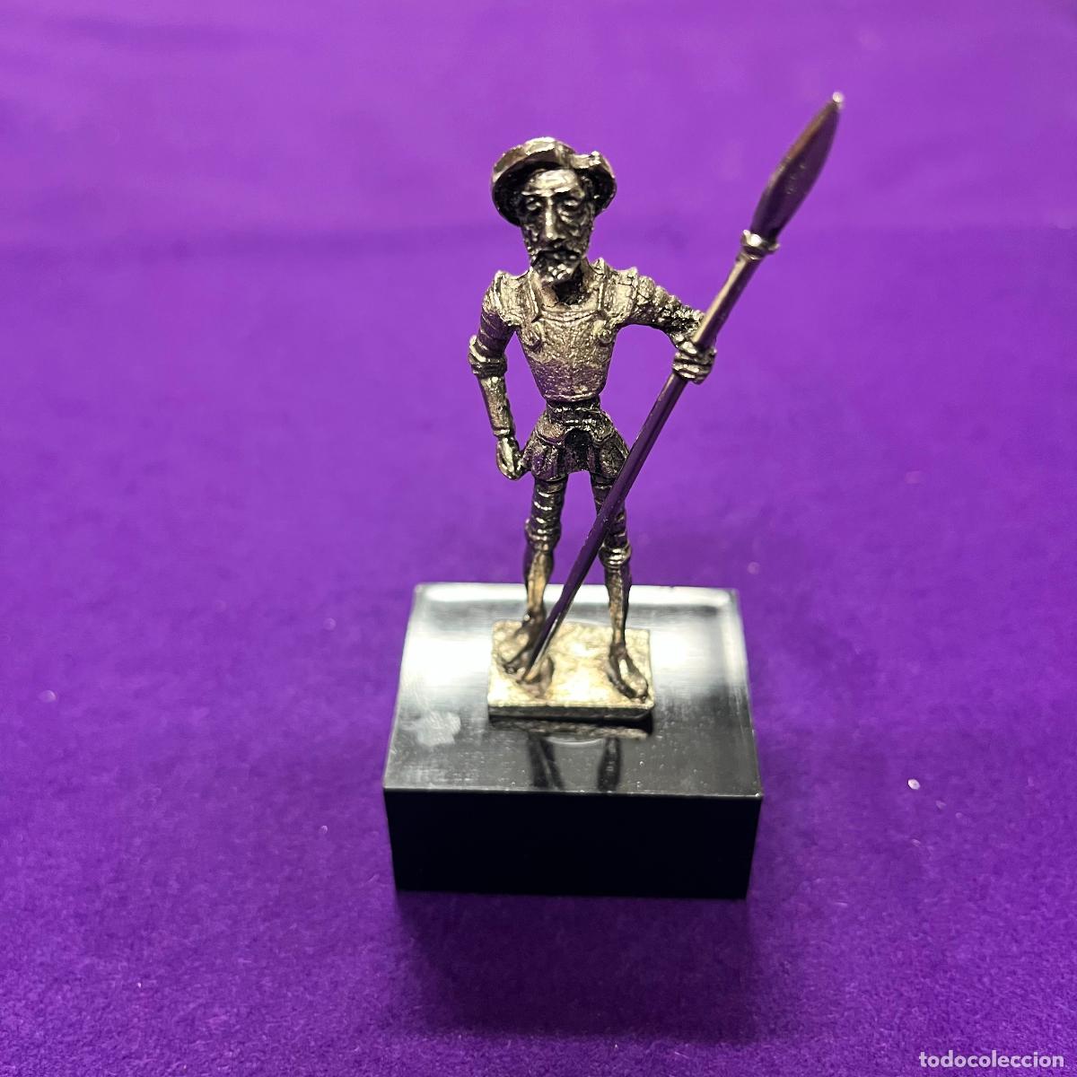Antig&uuml;edades: FIGURA DE DON QUIJOTE. METAL. EN PEANA. CON SU CAJA ORIGINAL. ESCULTURA.