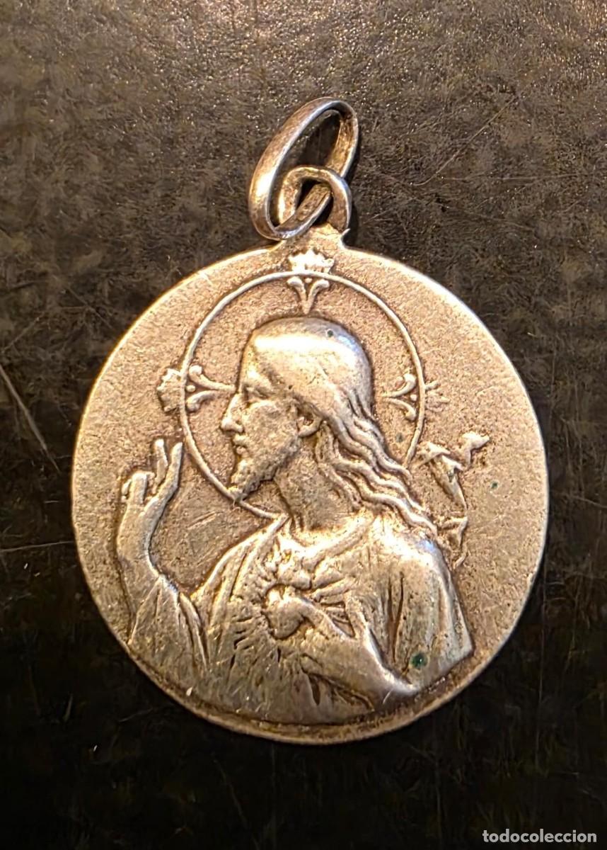 Antig&uuml;edades: Antigua medalla de plata de ley &ndash; Sagrado Coraz&oacute;n de Jes&uacute;s y Virgen del Carmen con Ni&ntilde;o &ndash; 2,5 cm
