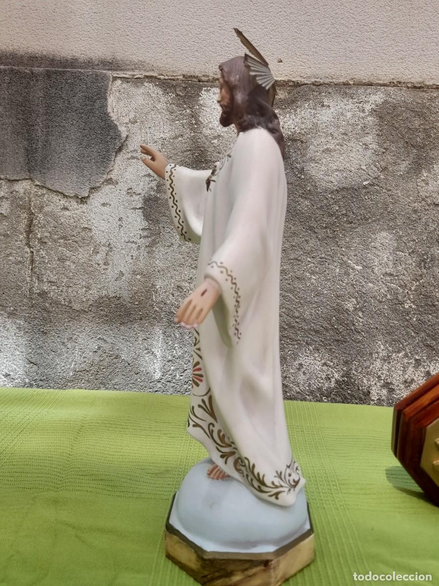 Antig&uuml;edades: Sagrado Coraz&oacute;n en estuco. OLOT - Foto 5