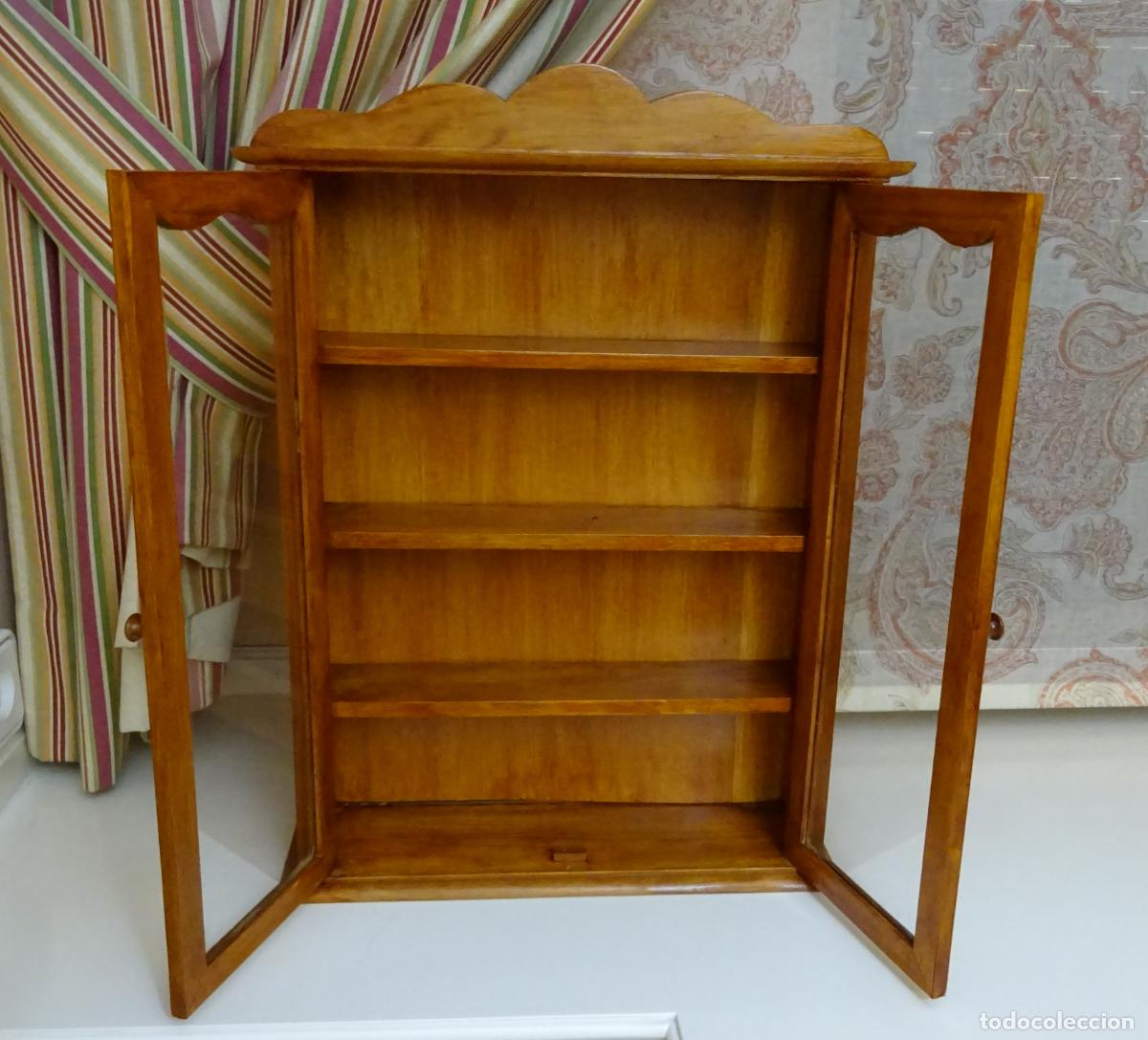 Antig&uuml;edades: PEQUE&Ntilde;O MUEBLE VITRINA EXPOSITOR ESTILO R&Uacute;STICO ALTURA 55 CM ANCHO 40 CM FONDO 11,5 CM