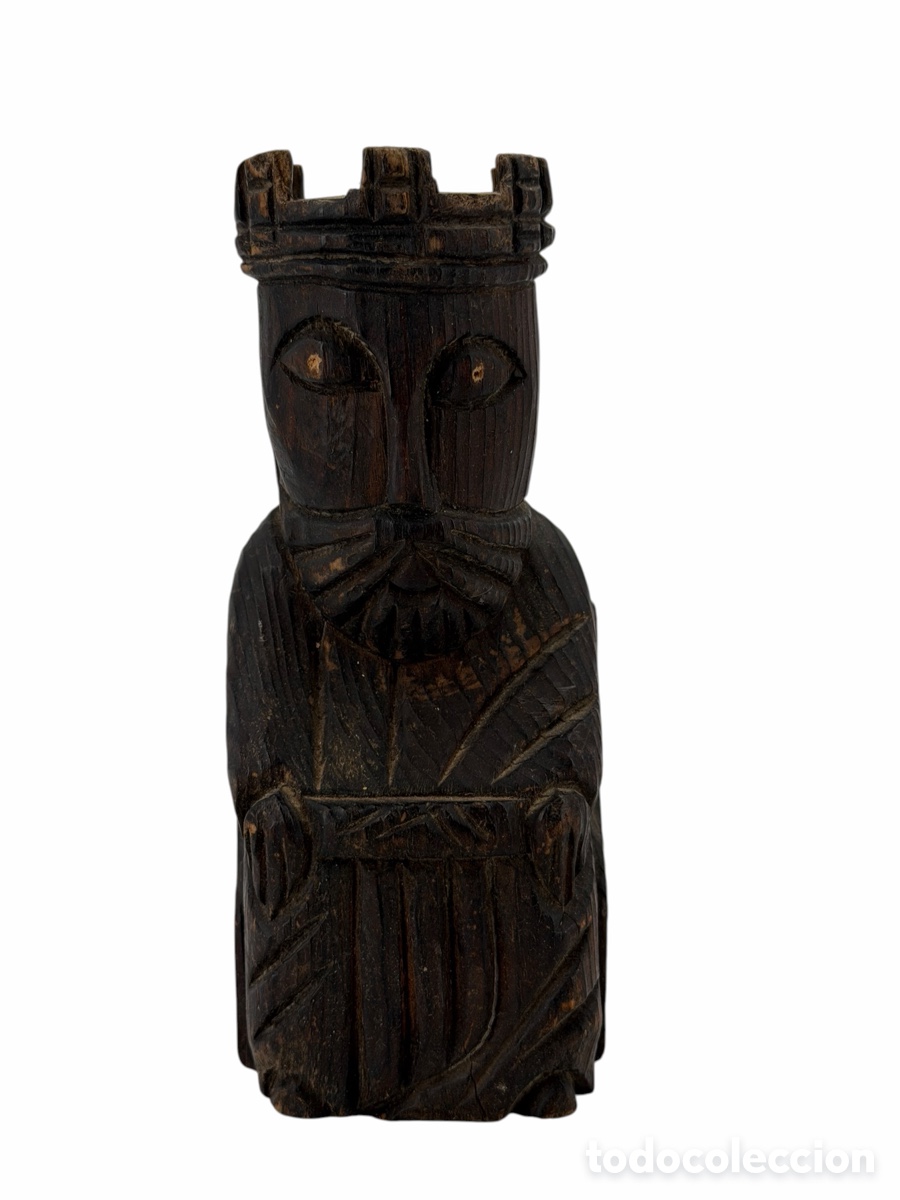 Antig&uuml;edades: Antigua figura de Rey Medieval