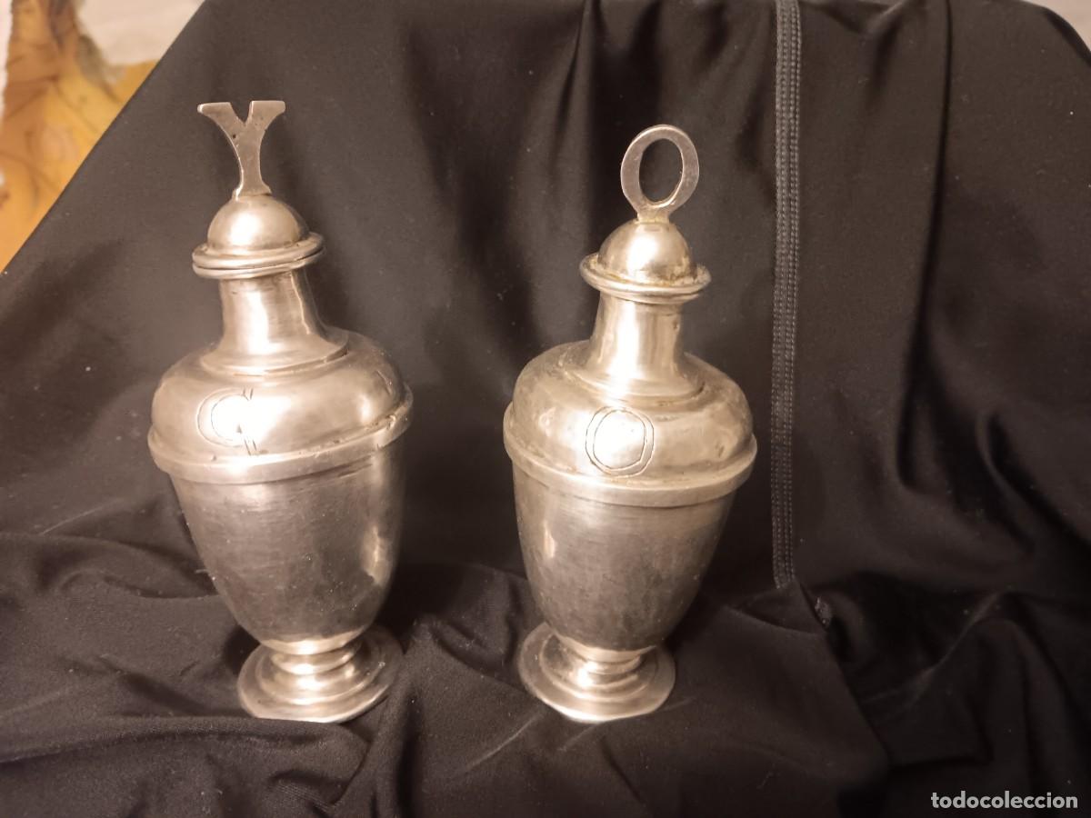 Antig&uuml;edades: Crismeras antiguas de plata batida - Foto 3