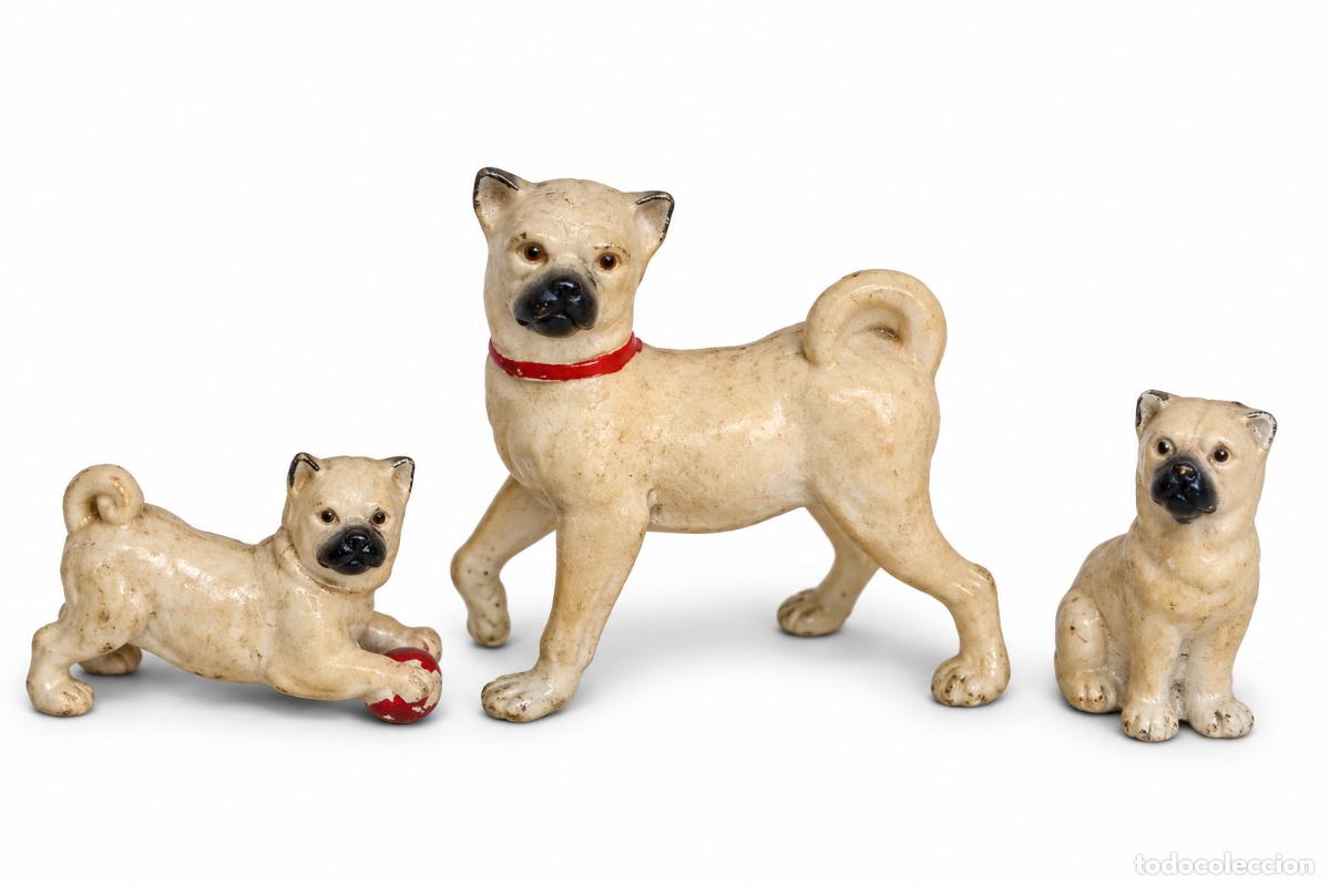 Antig&uuml;edades: Perros Carlino, Pug - Porcelana de Biscuit, Alemania