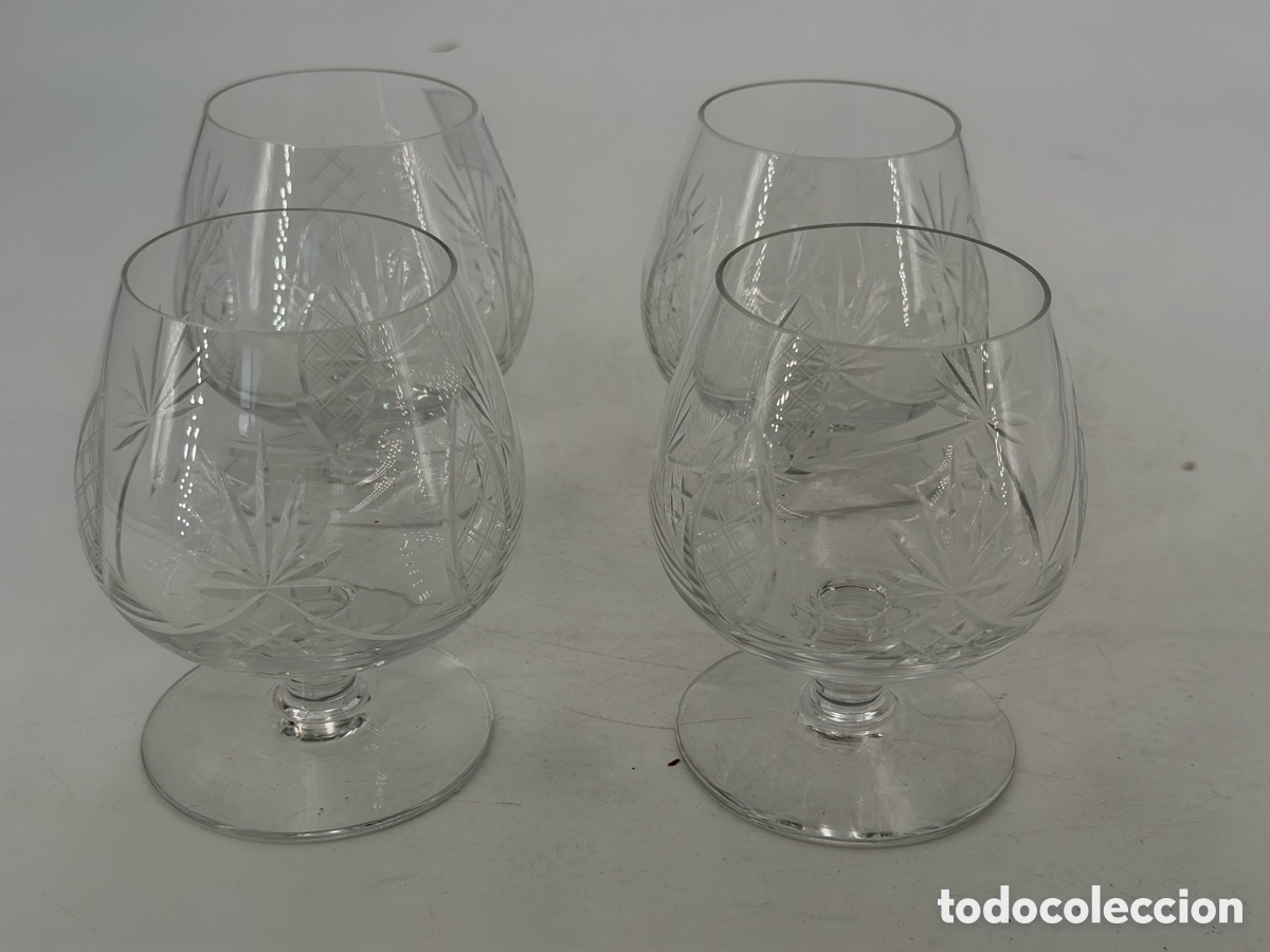 Antig&uuml;edades: Cuatro Copas de Cristal Tallado - Foto 2