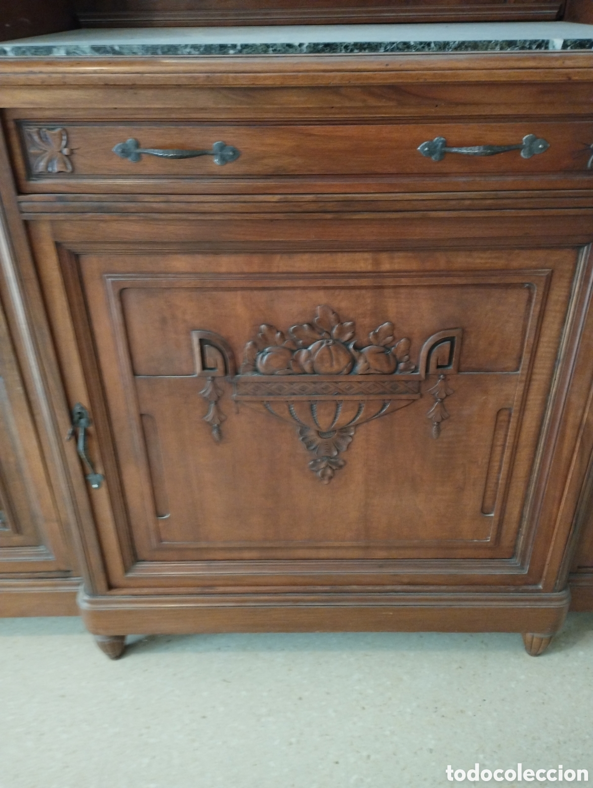 Antig&uuml;edades: Bonito mueble de comedor antiguo - Foto 2