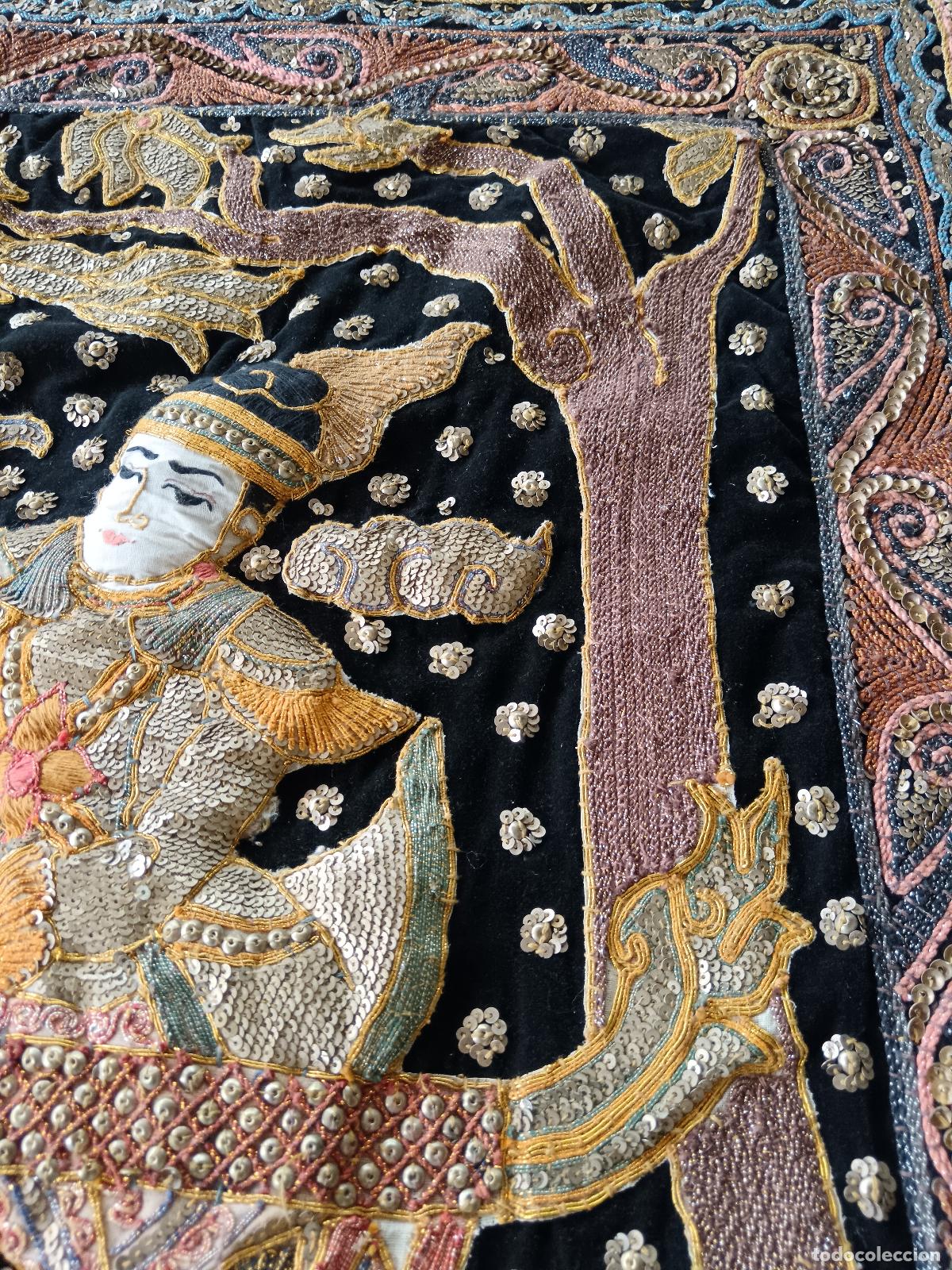 Antig&uuml;edades: TAPIZ ORIENTAL EN SEDA. - Foto 3
