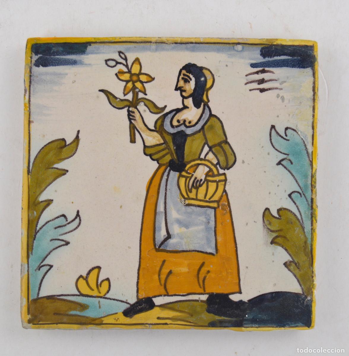 Oggetti Antichi: AZULEJO CATAL&Aacute;N DE OFICIOS, DONA AMB FLOR I CISTELLA. s. XVIII