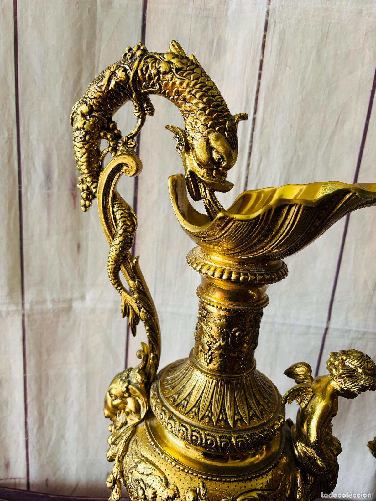 Antig&uuml;edades: Pareja de jarrones de bronce - Foto 8