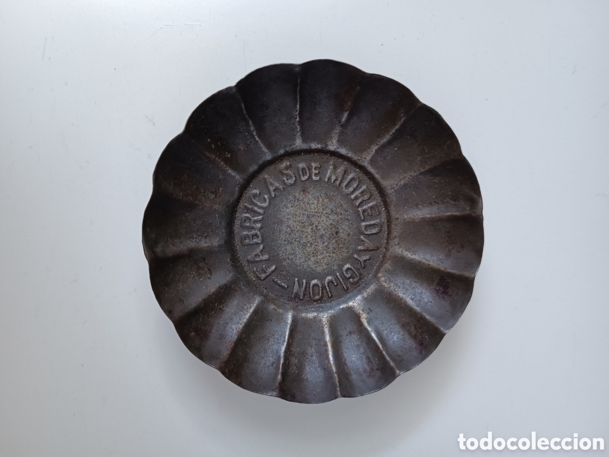Antig&uuml;edades: F&aacute;bricas de Moreda y Gijon
