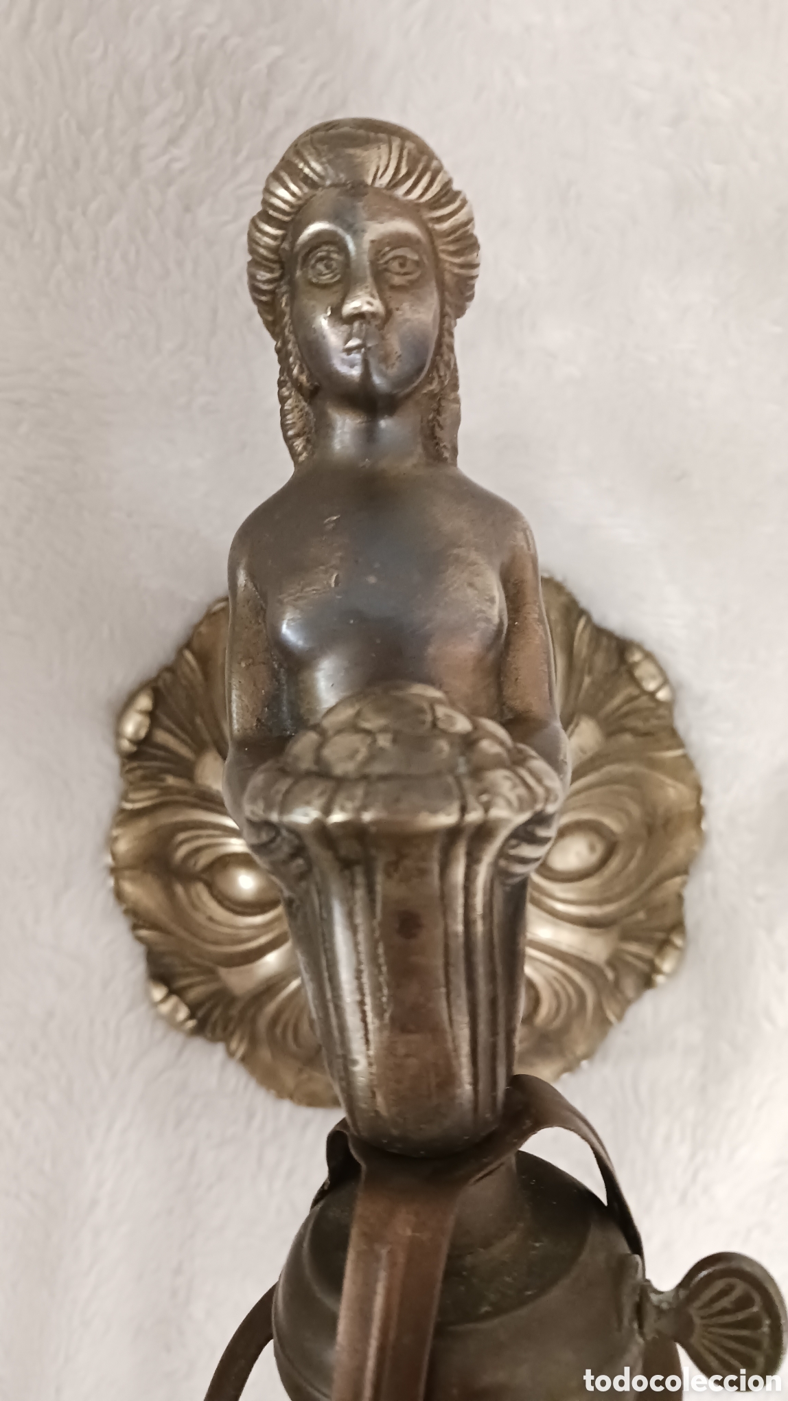 Antig&uuml;edades: DOS APLIQUES DE PARED, ESTILO MODERNISTA, EN BRONCE - Foto 4