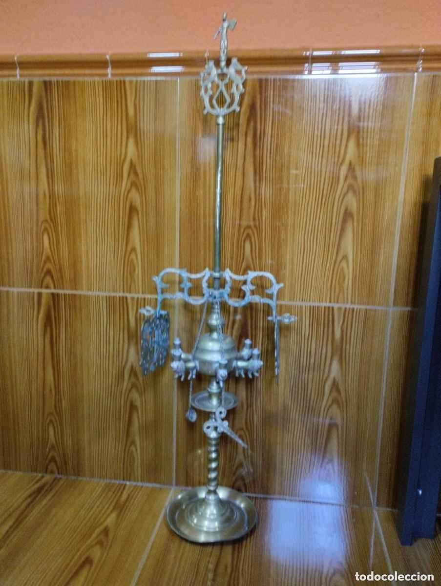 Antig&uuml;edades: GRAN CANDELABRO DE BRONCE DE 6 BRAZOS LEONES-ALTURA 98 CM