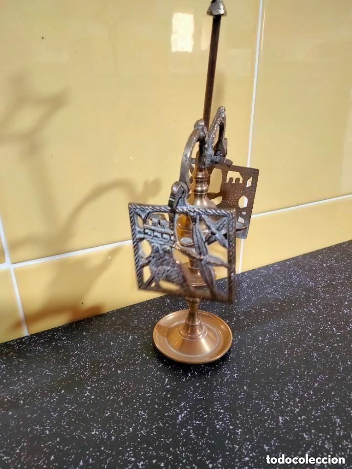 Antig&uuml;edades: CANDELABRO DE BRONCE - Foto 3
