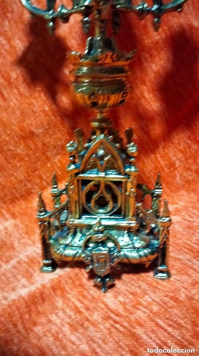 Antig&uuml;edades: candelabro de bronce macizo - Foto 8