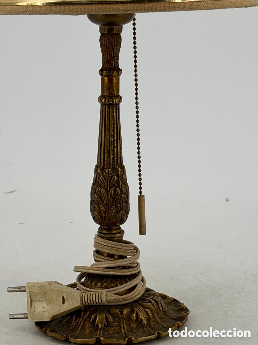Antig&uuml;edades: Antigua L&aacute;mpara de Bronce - Foto 4