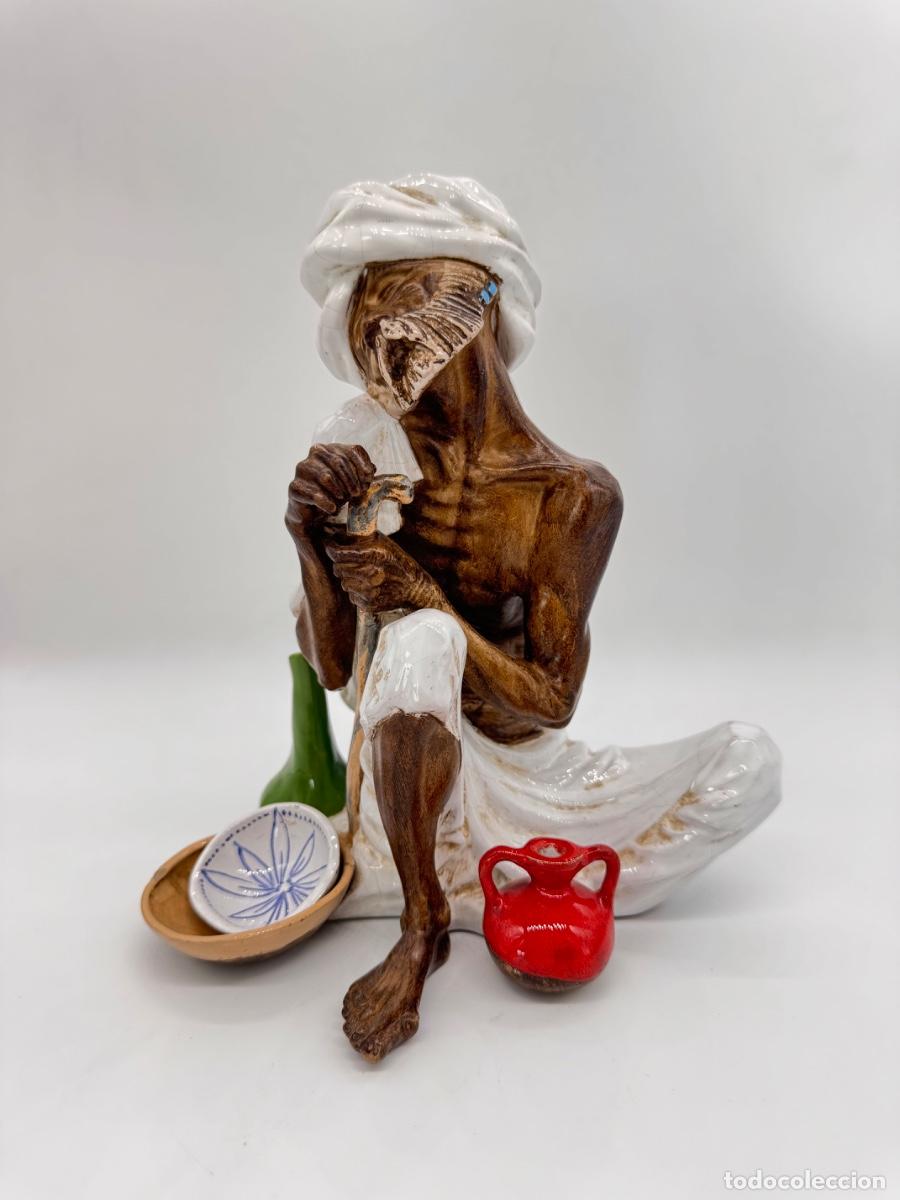 Antiguidades: ALGORA. FIGURA DE PORCELANA. MENDIGO ASCETA HIND&Uacute;