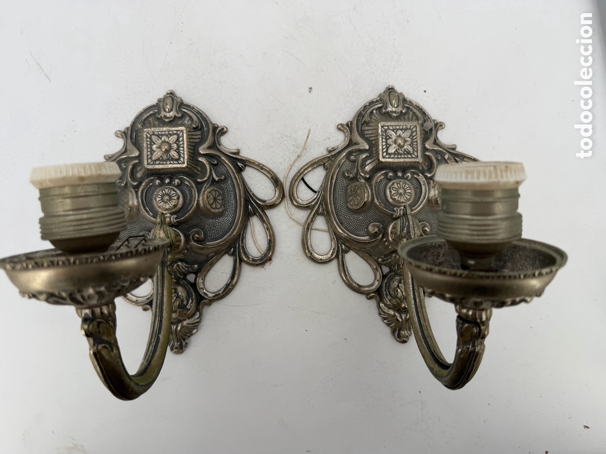 Antig&uuml;edades: Antiguos Apliques Plateados - Foto 2