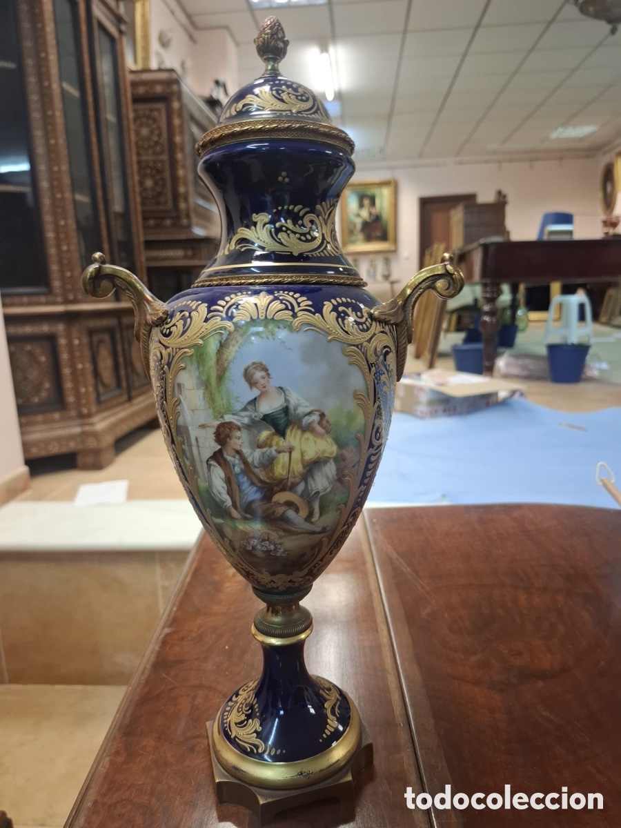 Antig&uuml;edades: Jarr&oacute;n porcelana de sevres siglo XIX