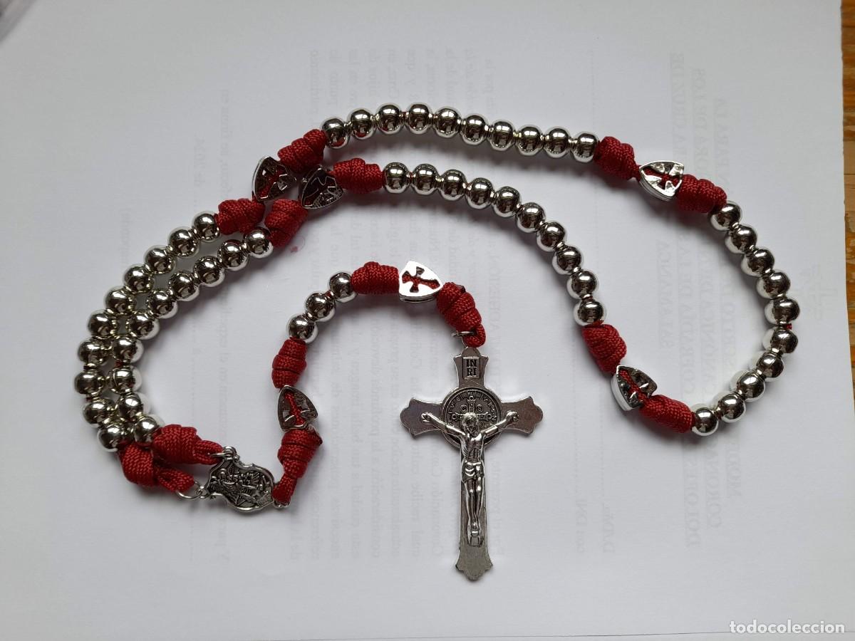 Oggetti Antichi: Rosario de Combate con cordon en rojo con Cruz del Perdon, metalico.