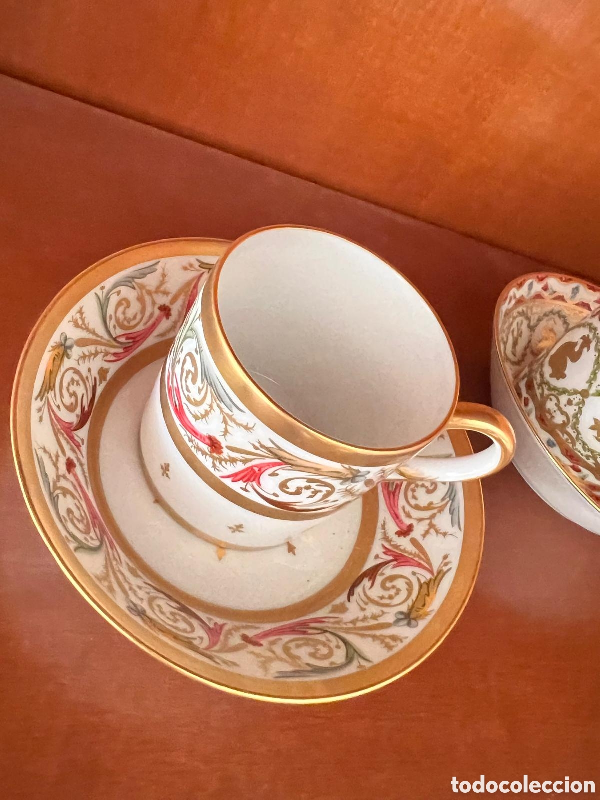 Antig&uuml;edades: Pareja Tazas de Caf&eacute; Limoges - Ancienne Manufacture Royale (Modelos Rinceaux y Dauphins)