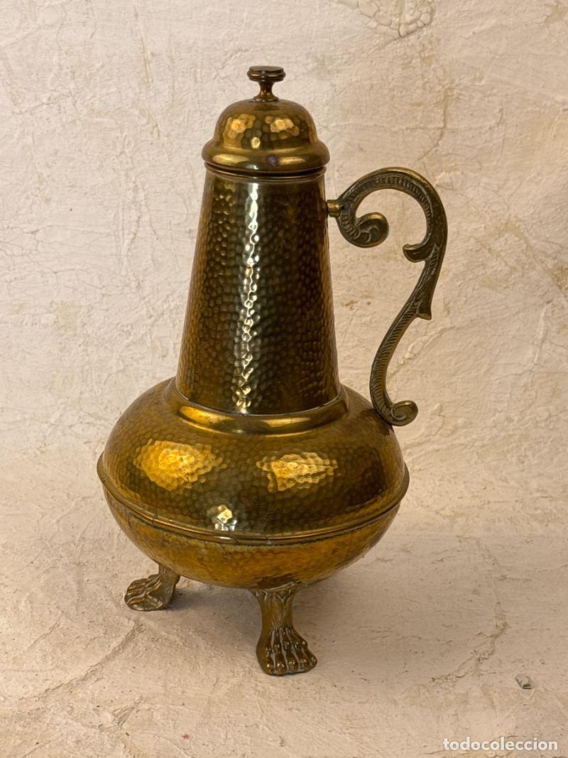Antig&uuml;edades: Jarra Tetera Antigua lat&oacute;n bronce