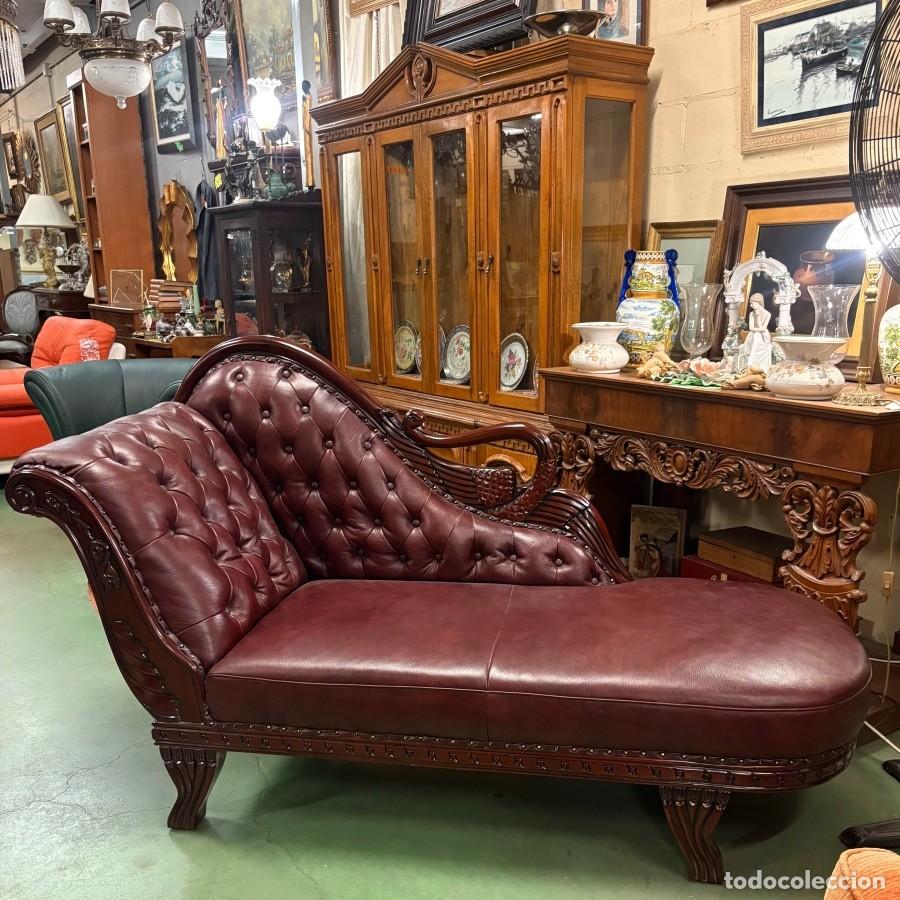 Antig&uuml;edades: Chaise Long Cuello de Cisne